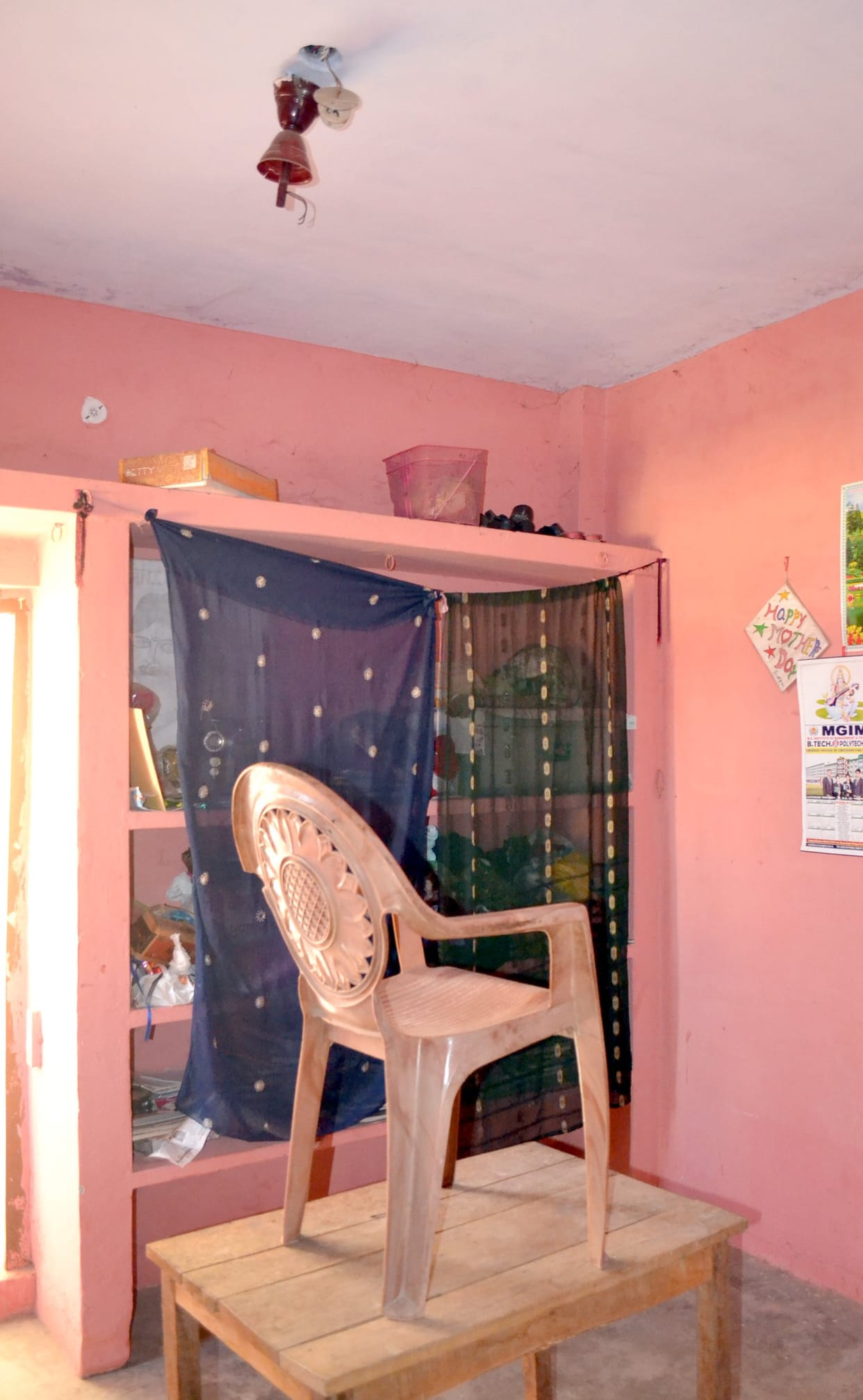 Woman died by hanging in banda