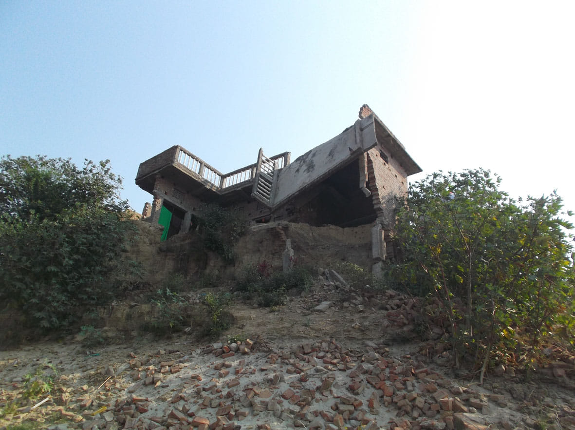 Intersection in Ballia