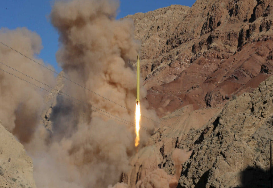 iran testfires two ballistic missile