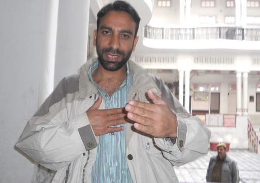 kashmiri man who was prisoner in pakistan written poem on indian nationalism
