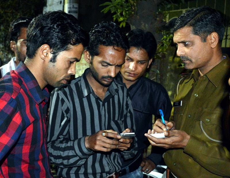 Surendra Nagar looted Sarraf