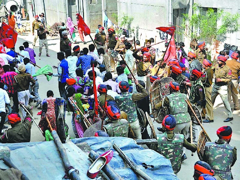 ludhiana protest, action against encroachment, protest in ludhiana, lathicharge in ludhiana