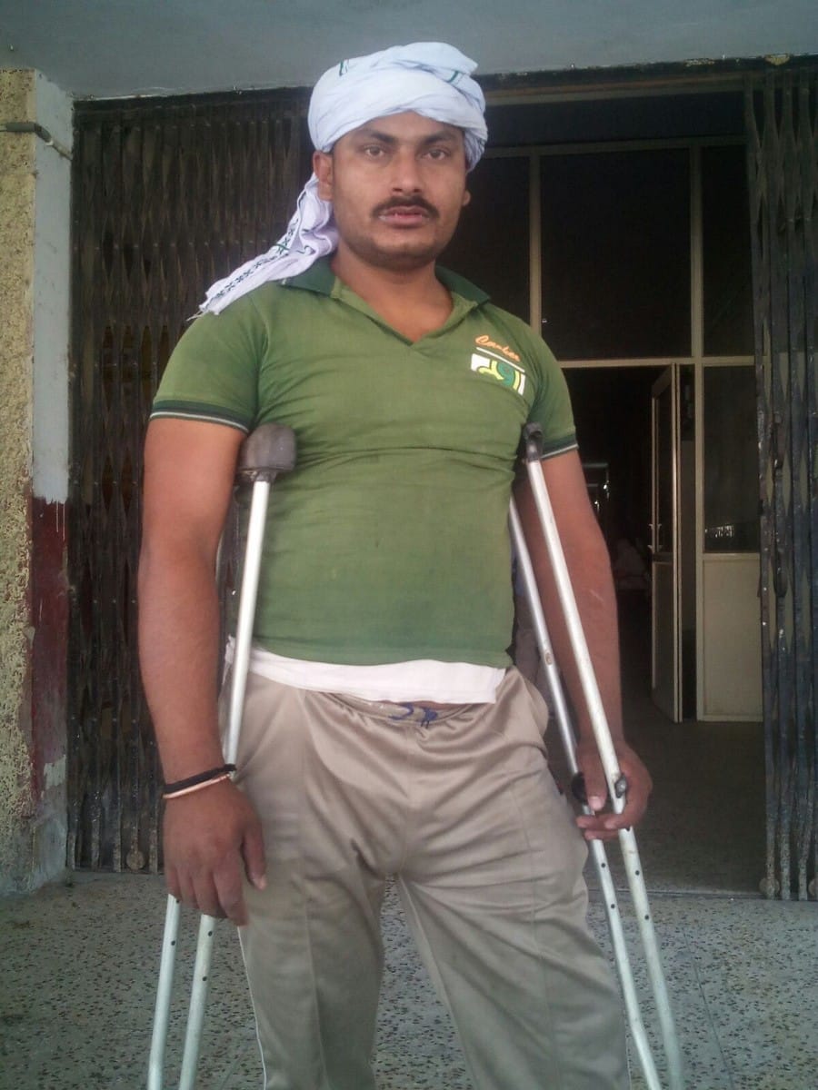 junior doctor beat to handicapped Ajay in brd medical college
