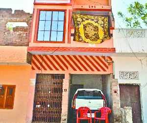 Shot himself after killing wife