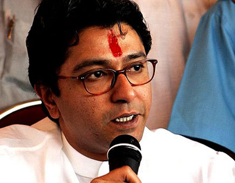 MNS chief Raj Thackeray raises Marathi issue again, tells burn auto-rickshaws.