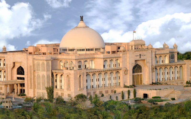 debate in rajasthan assembly on insolence word