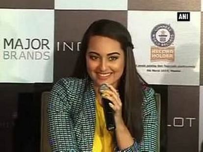 Finger nail painting made Sonakshi's first Guinness World Record