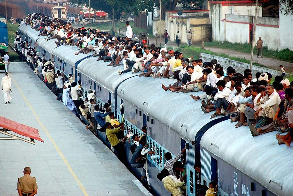 railway provide special trains on holi festival