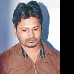 पीड़िता ने आरोपी को चप्पल से धुना, पुलिस को सौंपा