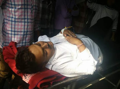 15 people injured in clash in bahraich.