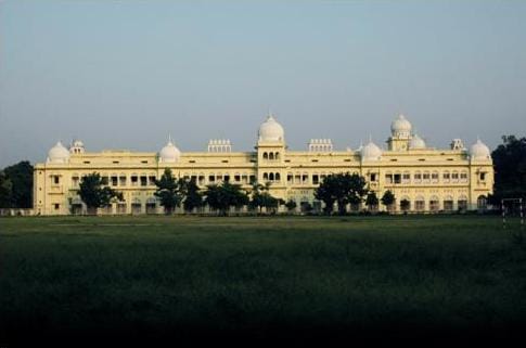 special evening class will be conducted in lucknow university