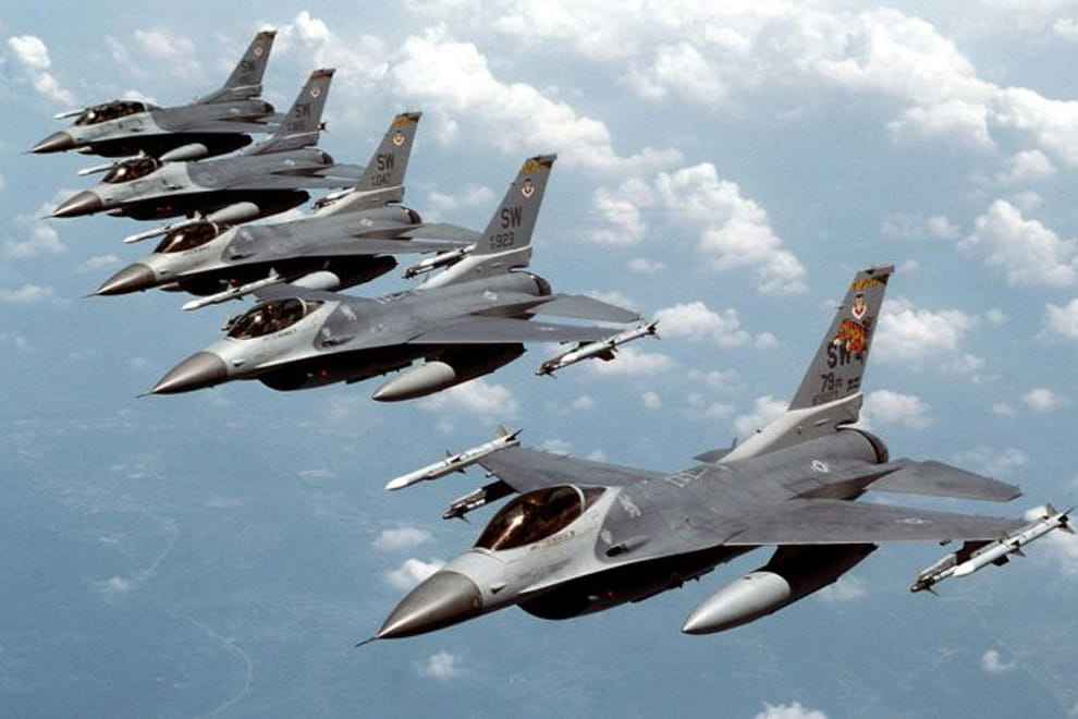 pakistan f-16 planes flying at over islamabad peshwara islamabad highway closed