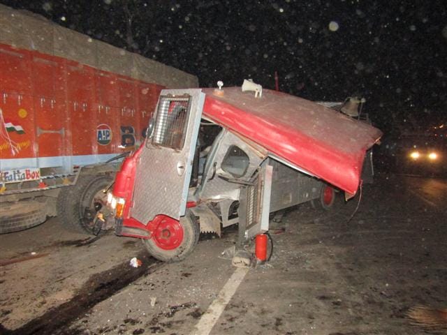 Fire truck parked entered , six fire personnel injured