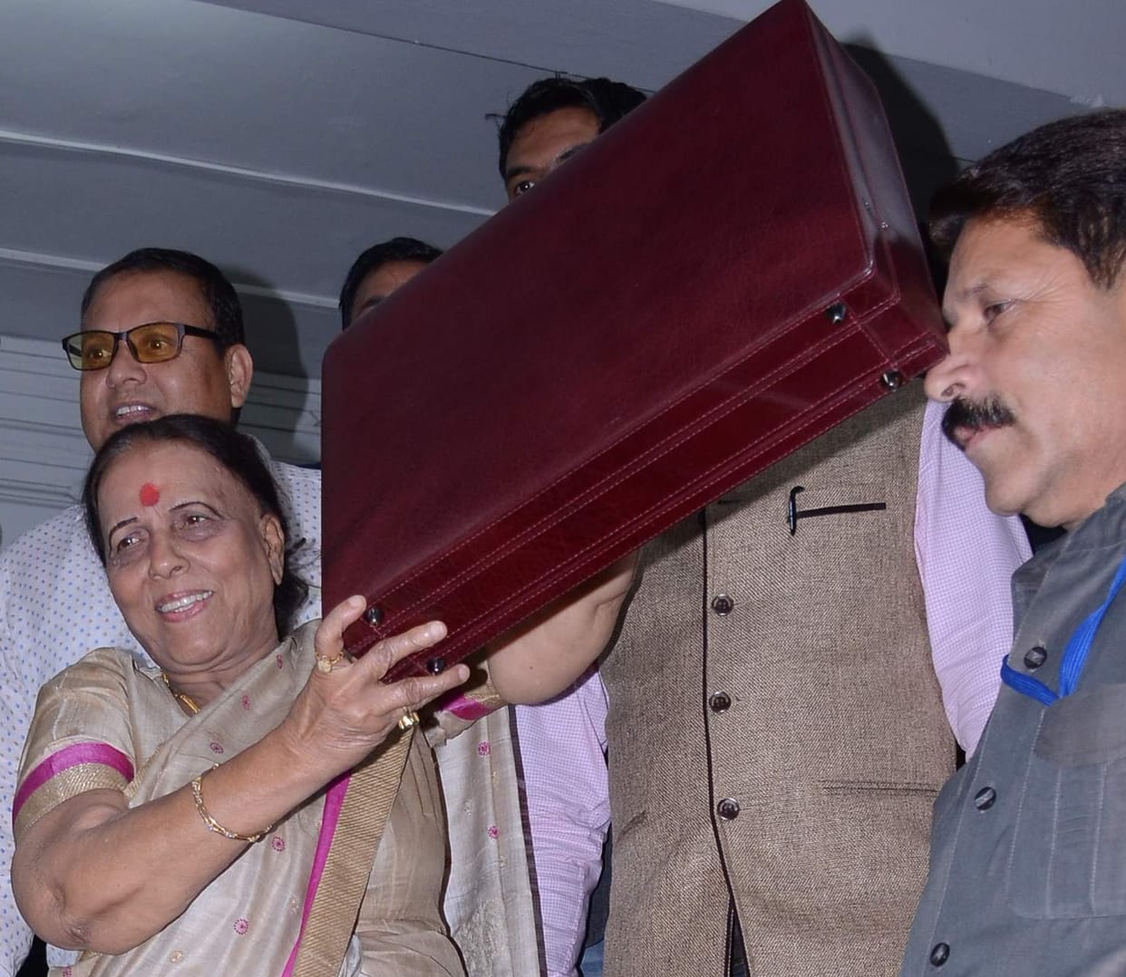 uttarakhand budget, open the pole of employment claims. 