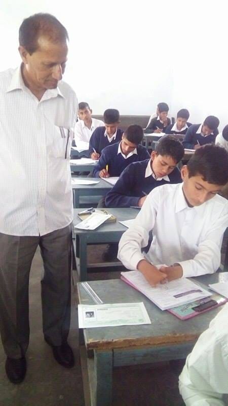 handicap mukesh give 10th class exam