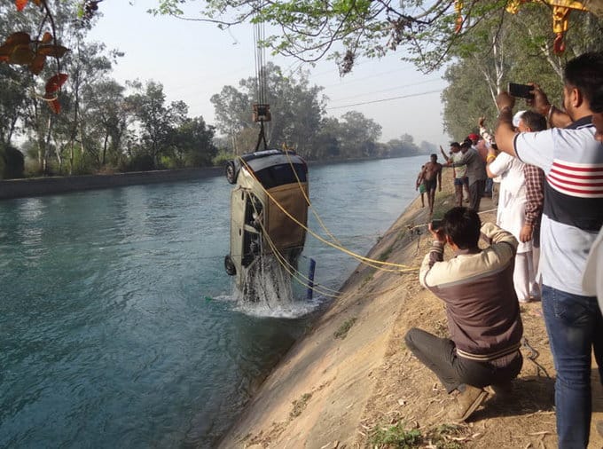 car accident, bhakhra river incident, panchkula family accident, panchkula news