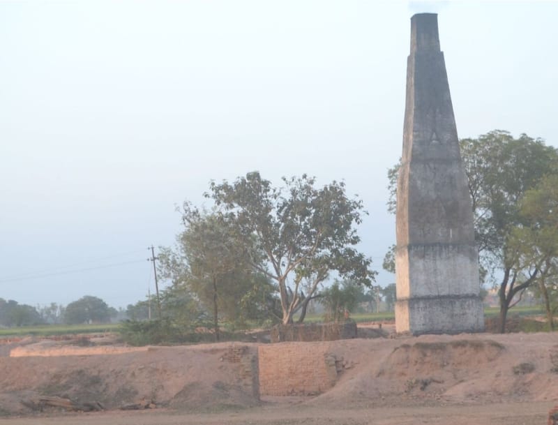 Three brick kilns were operating without registration action