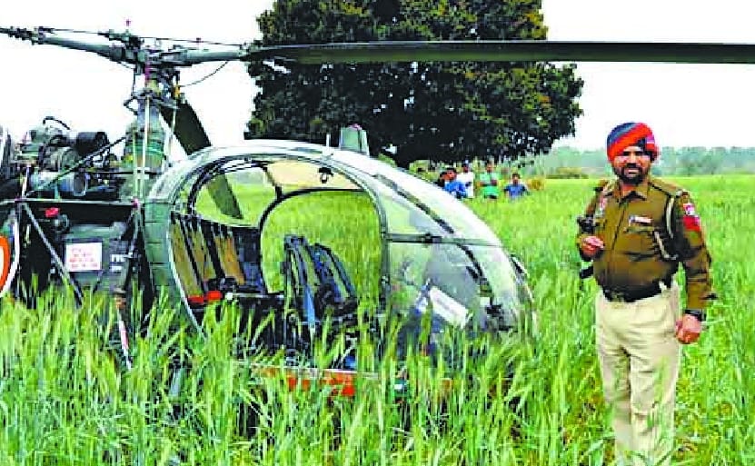 helicopter crash, indian army helicopter crash, helicopter cheeta crash, punjab news