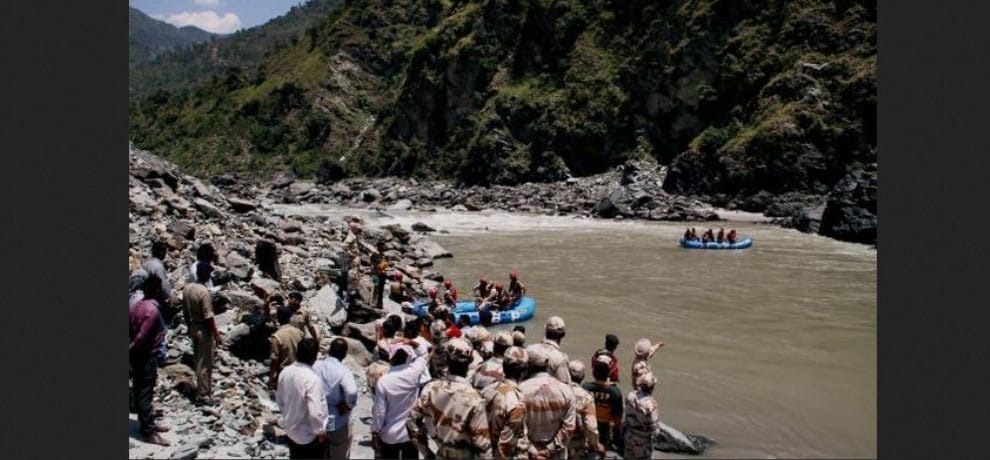  supreme court notice to hp govt and hp high court in 24 engineering students death in beas river.