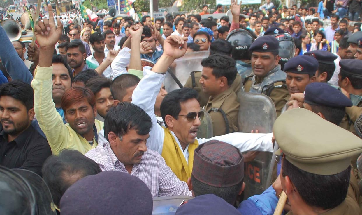protests by UKD activists befor the budget.