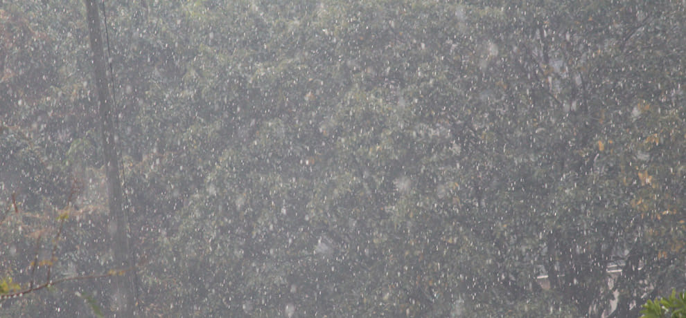 snowfall and rain holi 2018