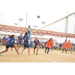 players will play in quarter final today