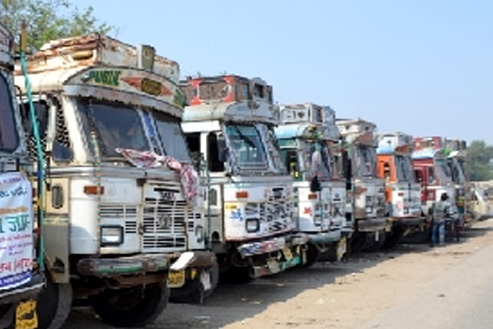 cross loc trade affecting due to tension on border