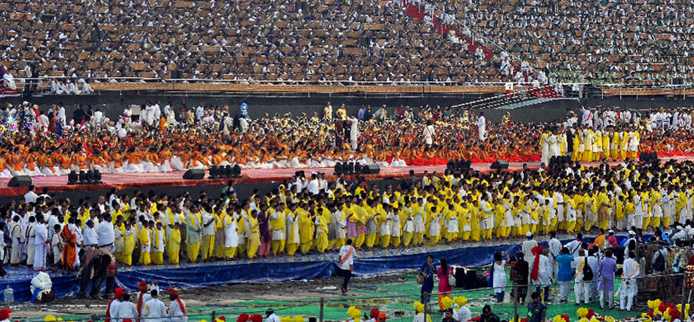 In pics you see first day special of the World Culture Festival