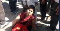 The truck ran over her mother's lap Chitkkr innocent