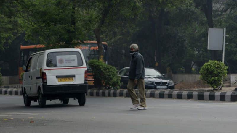 Amitabh Bachchan goes unrecognised on Delhi roads