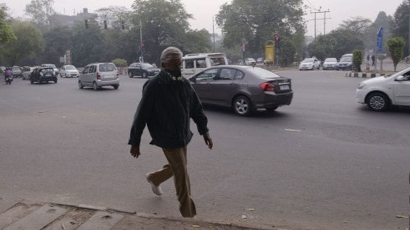 Amitabh Bachchan goes unrecognised on Delhi roads