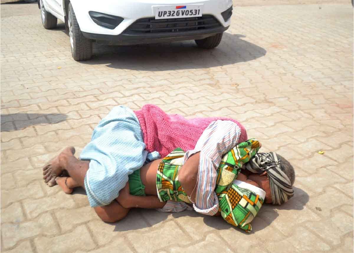 A child died because of carelessness of doctors.