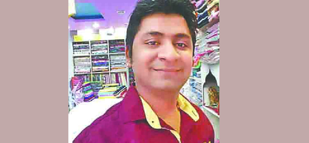 vulgur dance in party firing one dead