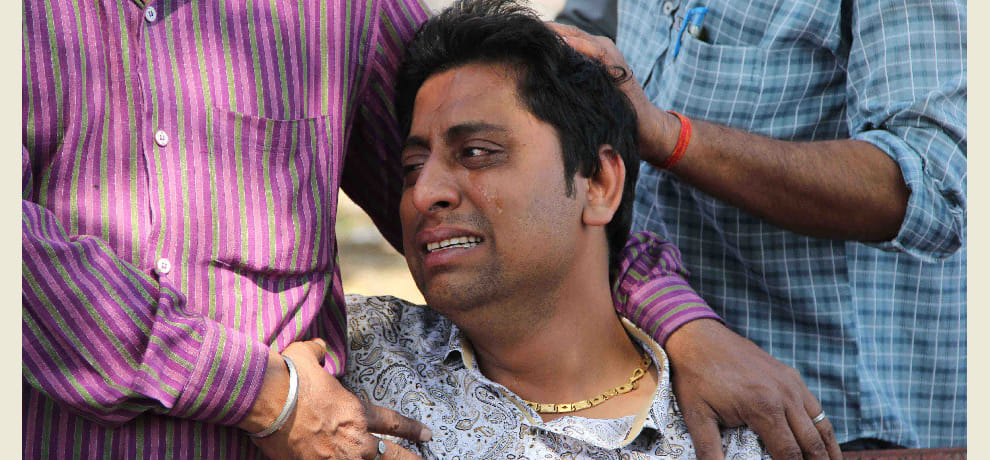 vulgur dance in party firing one dead