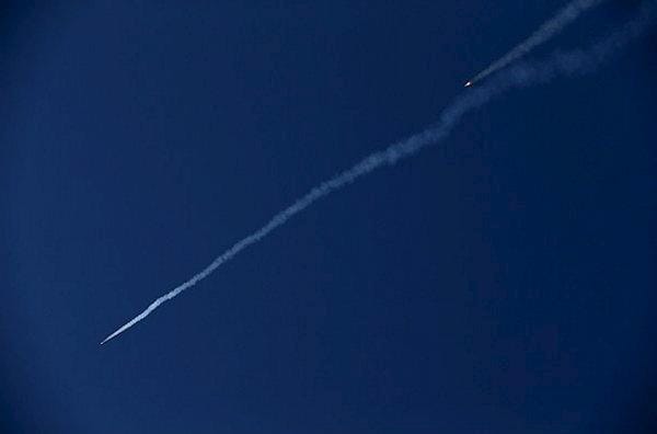 Pictures of Iran's missile tests