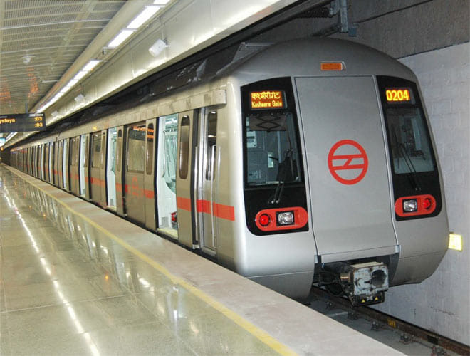 central goverment give 1350 crore for lucknow metro
