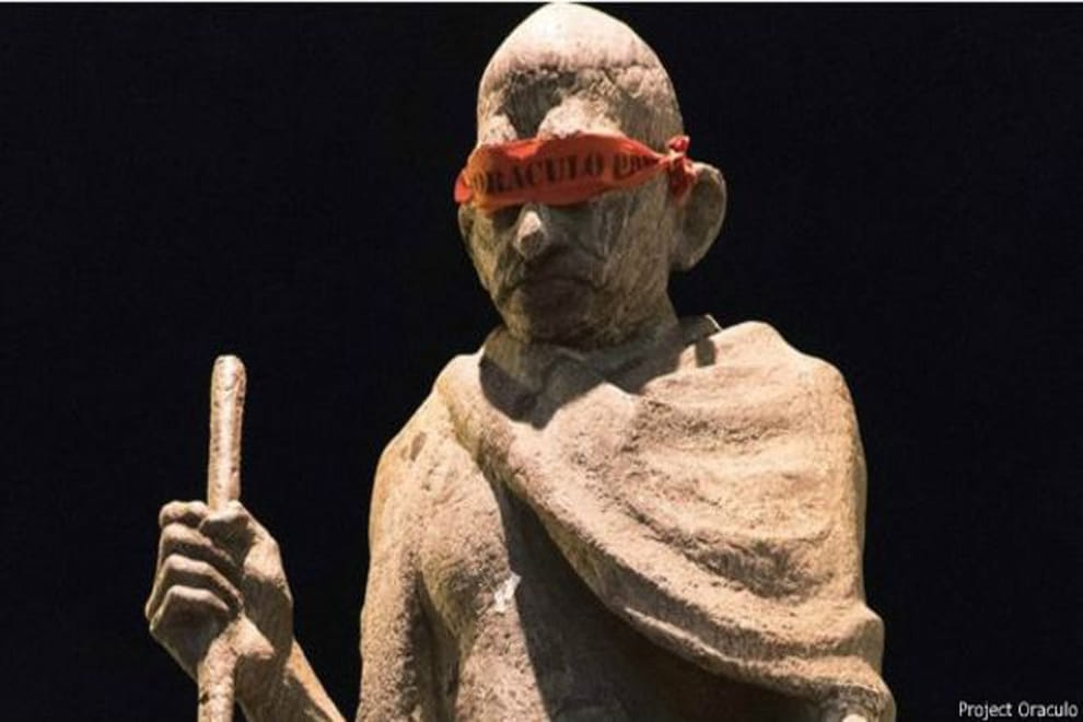 brazil rio statues blindfolded