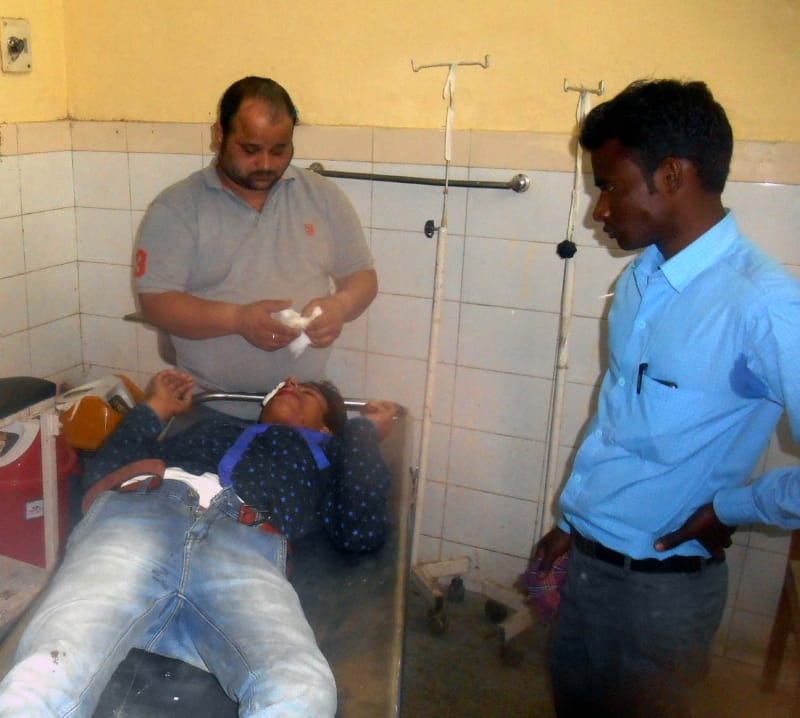 One killed in a road accident, 9 wounded