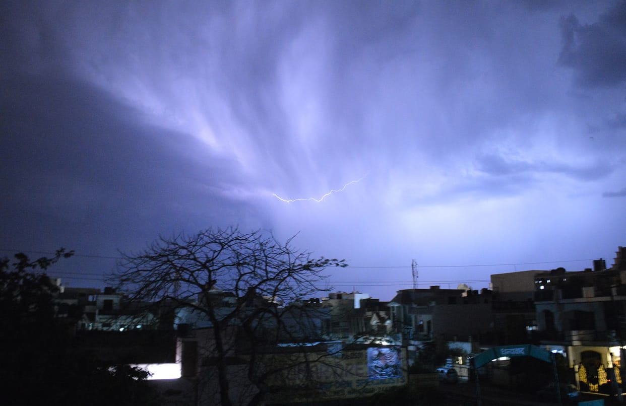 weather will change in uttar pradesh