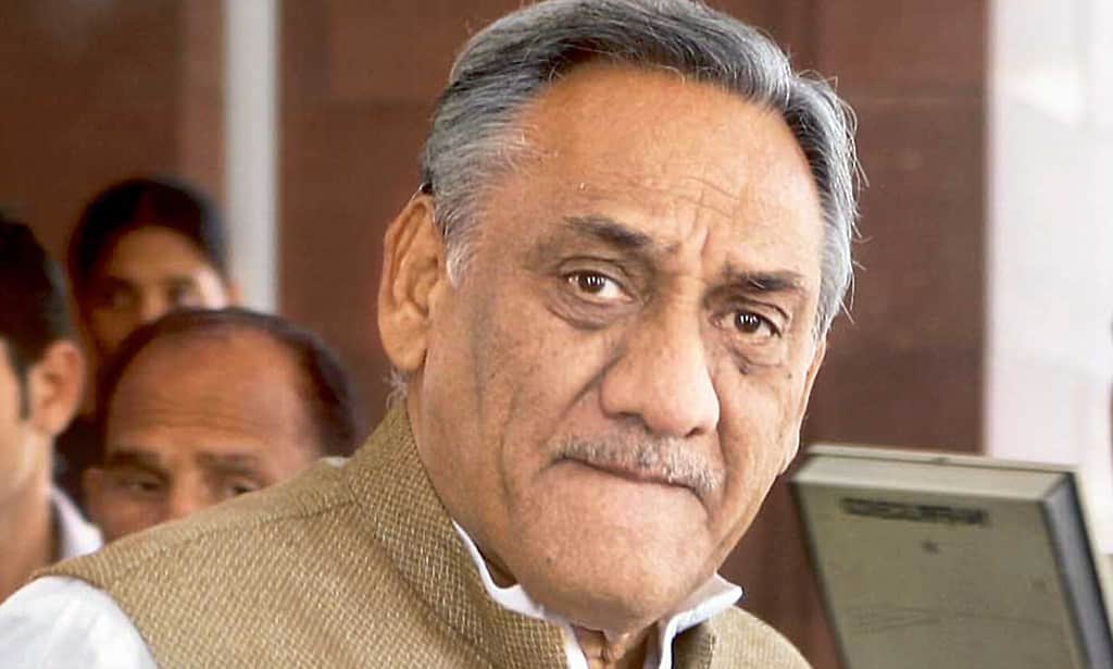 uttarakhand ex chief minister soon left Government Accommodation