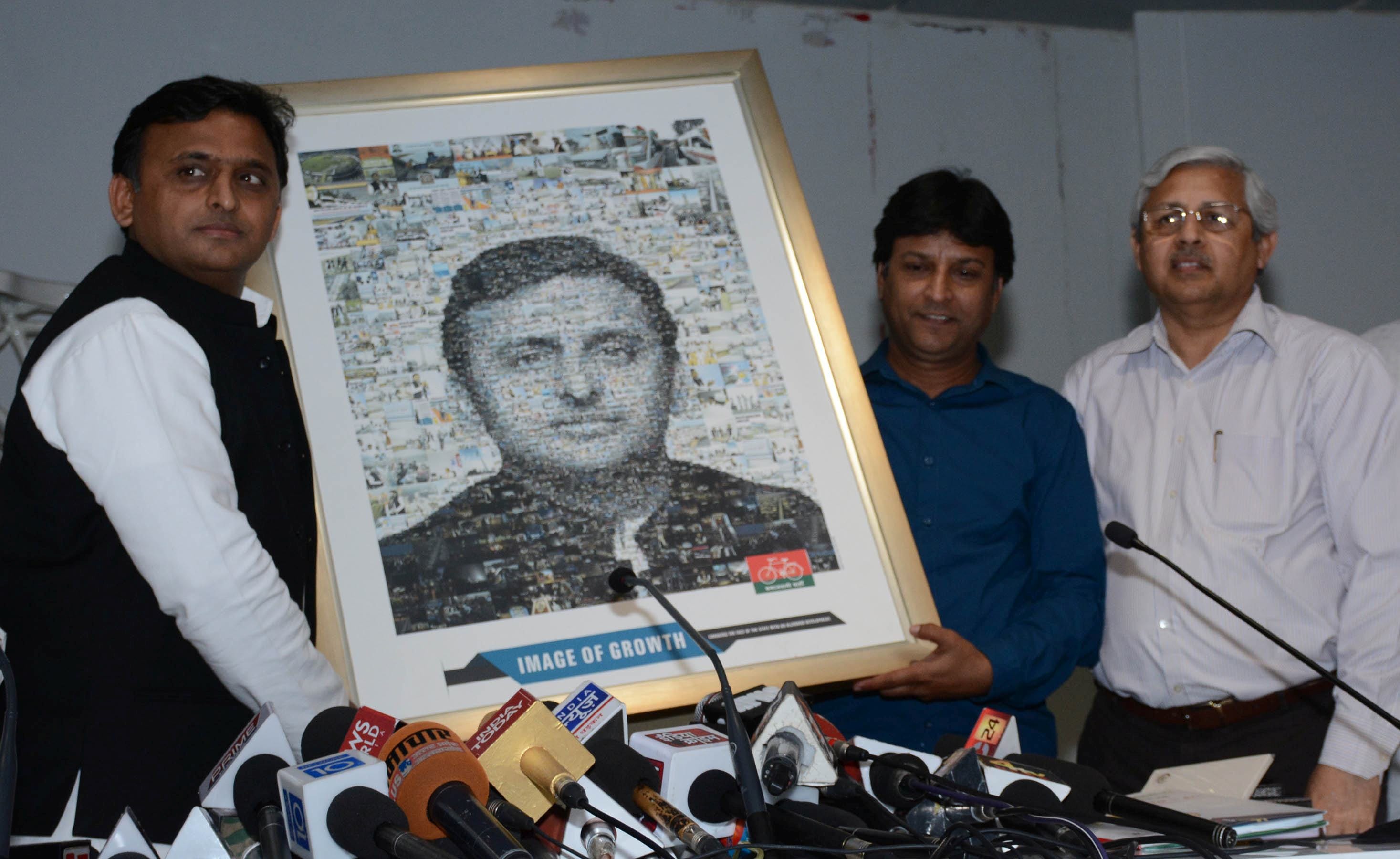 UP CM Akhilesh Yadav launched comics teepu ka afsana.