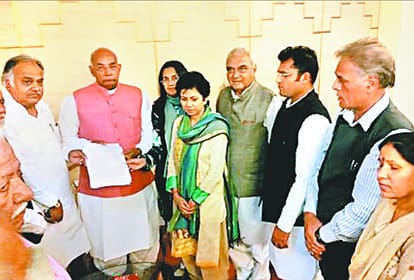 congress leaders phone tapping, haryana congress, kaptan singh solanki, haryana news