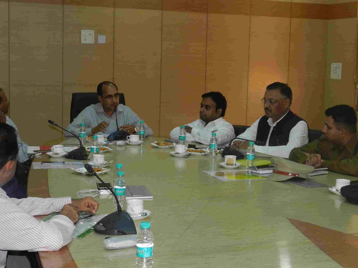 Strong action against those vitiating the atmosphere, meeting of IG rohtak