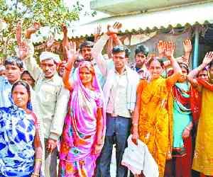 Kotedar protest against arbitrary