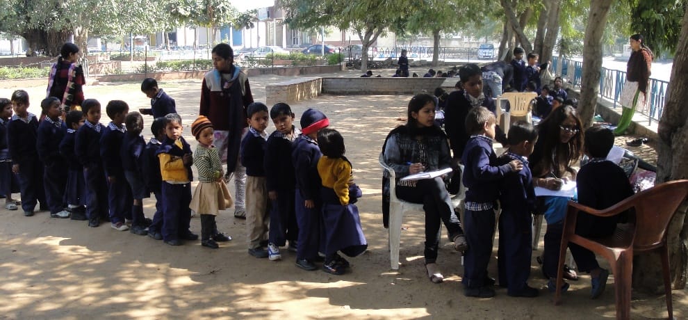 savita teaching unprivileged children