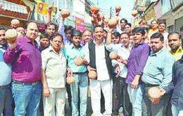 Traders expressed fury nut pot
