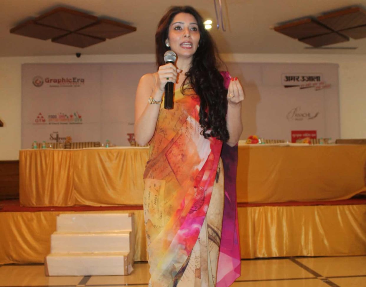 stylish family guru jai madaan in jyotish mahakumbh