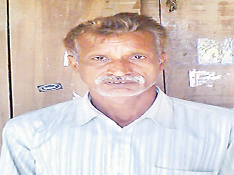 Bike riding robbers robbed traders trade