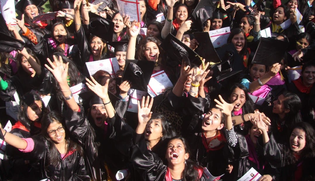 59th convocation in GCC: 825 girls get degree 