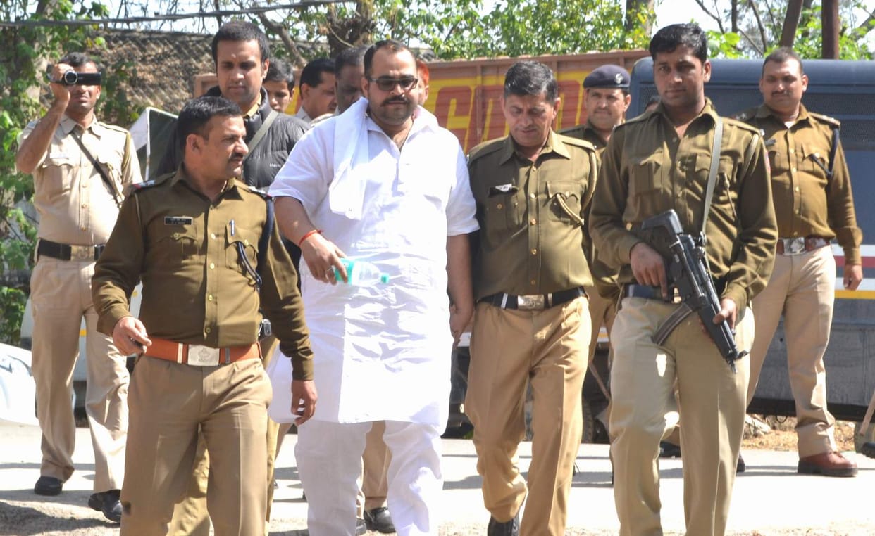 sunil rathi send to fatehgarh jail after murder of munna bajrangi